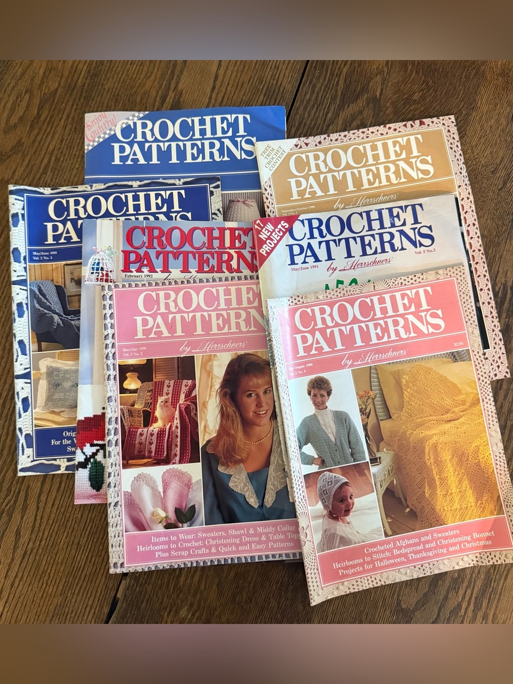 Bundle (7) of vintage 1980’s/90’s crochet pattern books Herrschners